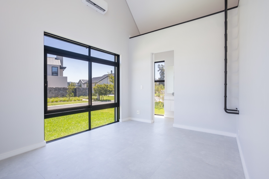 4 Bedroom Property for Sale in Val De Vie Estate Western Cape